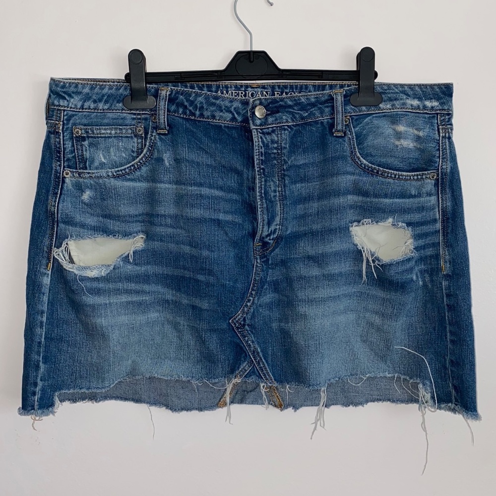 American Eagle Hi-rise Jean Skirt